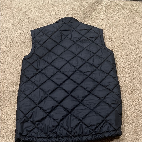 The North Face Men's Dark Quilted Vest Small - Picture 6 of 6
